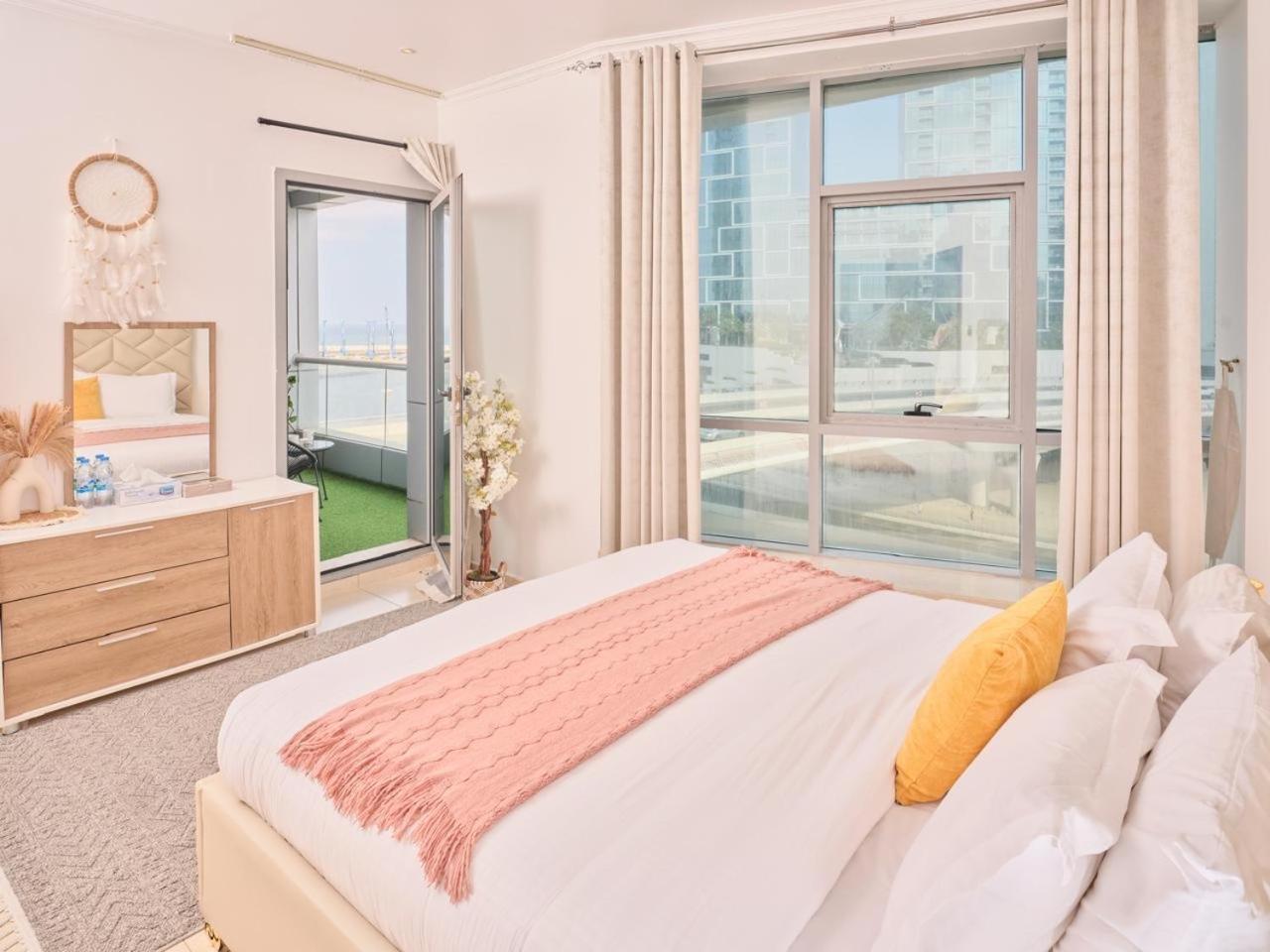 Wonderful Two Bed Room With Full Marina View Дубай Экстерьер фото